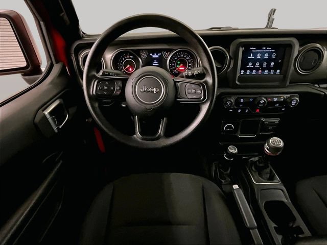 Used 2022 Jeep Wrangler Sport AWD/4WD image 5