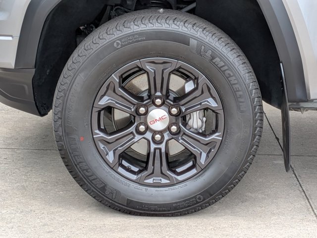 Used 2023 GMC Canyon Elevation w/ Convenience Package RWD image 11