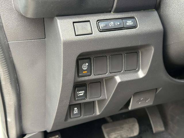 Used 2023 Nissan Frontier S w/ Technology Package RWD image 24