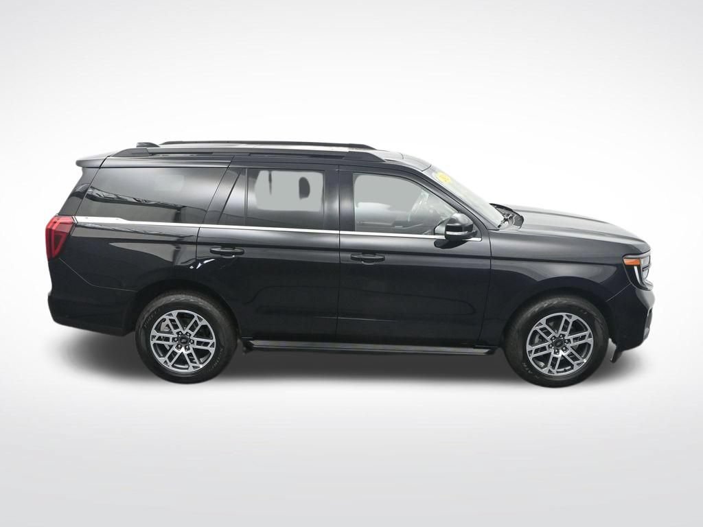 Certified 2025 Ford Expedition Active AWD/4WD image 24