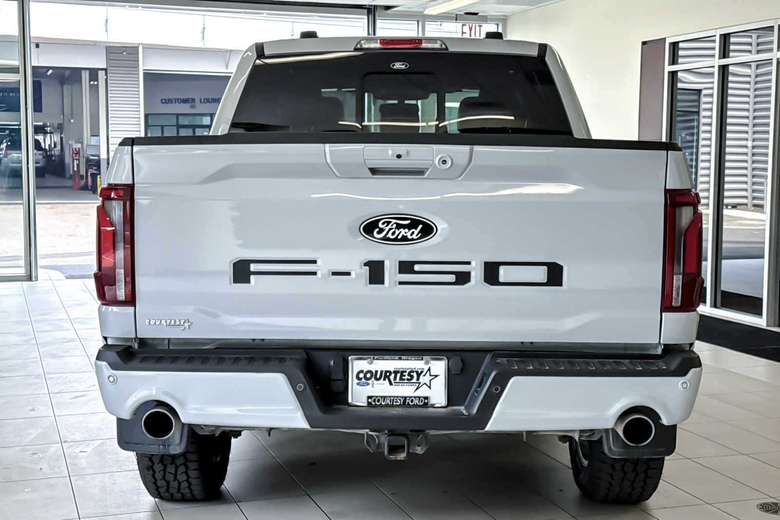 Certified 2025 Ford F150 Lariat w/ Equipment Group 502A High AWD/4WD image 5