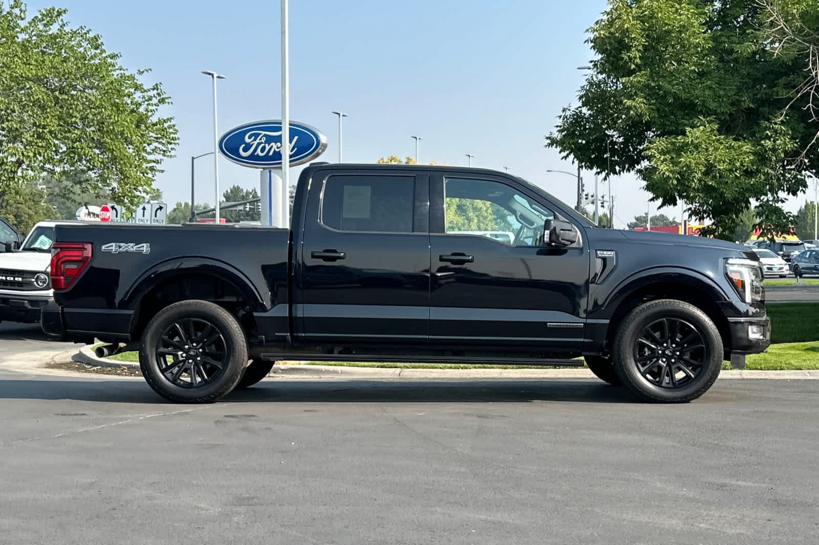 Certified 2024 Ford F150 Platinum AWD/4WD image 8