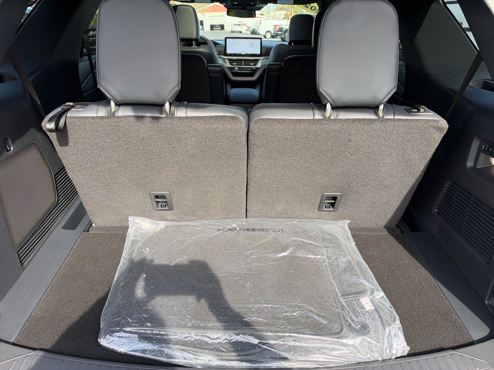 Certified 2026 Ford Explorer ST AWD/4WD image 16