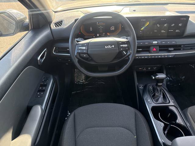 Used 2025 Kia K4 FWD image 12