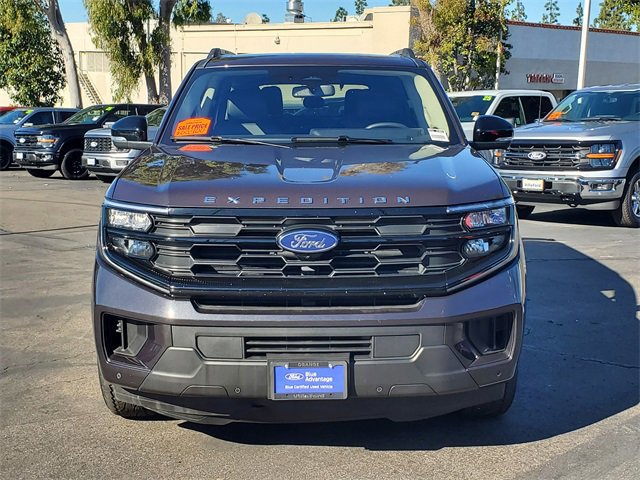 Certified 2025 Ford Expedition Active image 7