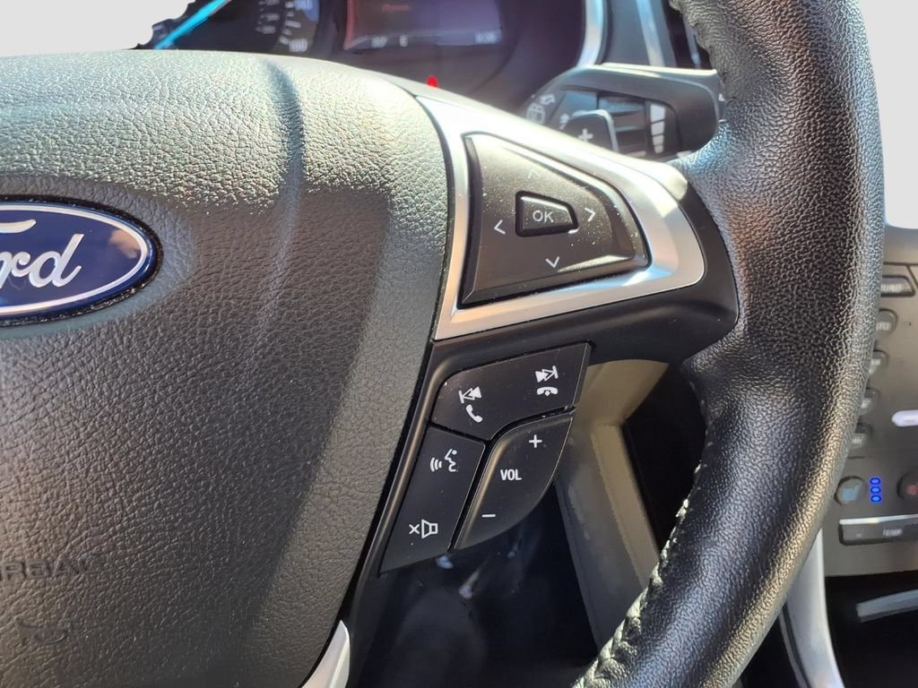 Certified 2018 Ford Edge Titanium w/ Equipment Group 302A AWD/4WD image 21