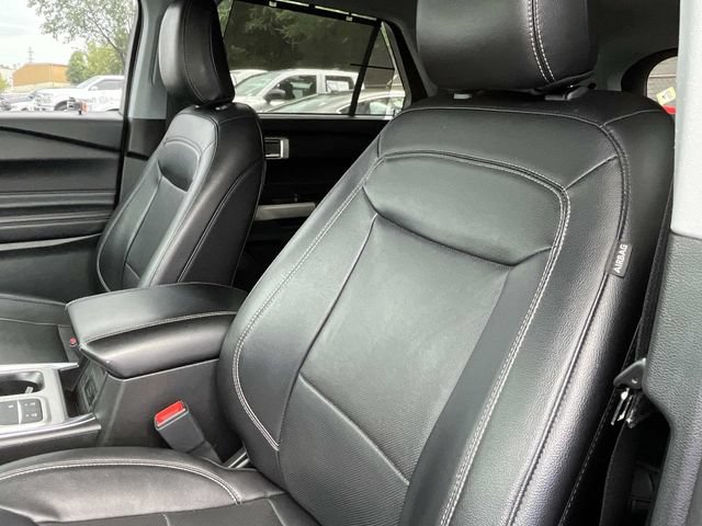 Certified 2023 Ford Explorer Limited w/ Equipment Group 301A RWD image 35