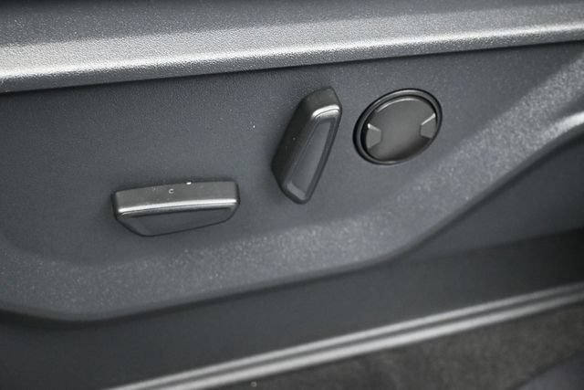 Certified 2025 Ford Expedition Active AWD/4WD image 13