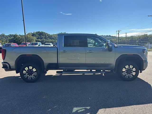 Used 2025 GMC Sierra 2500 Denali w/ Denali Reserve Package AWD/4WD image 5