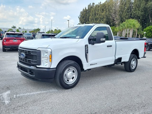Certified 2024 Ford F350 XL w/ 360-Degree Camera Package RWD image 3