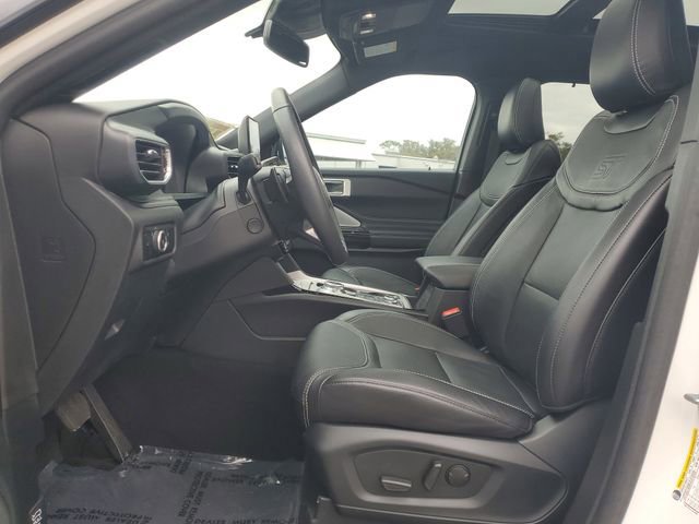 Certified 2024 Ford Explorer ST w/ Equipment Group 401A image 16
