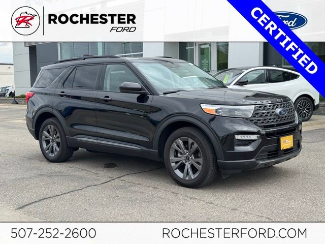 Certified 2023 Ford Explorer XLT w/ Equipment Group 202A AWD/4WD image 1