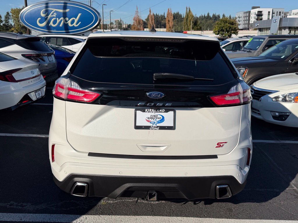 Certified 2021 Ford Edge ST w/ Equipment Group 401A AWD/4WD image 8