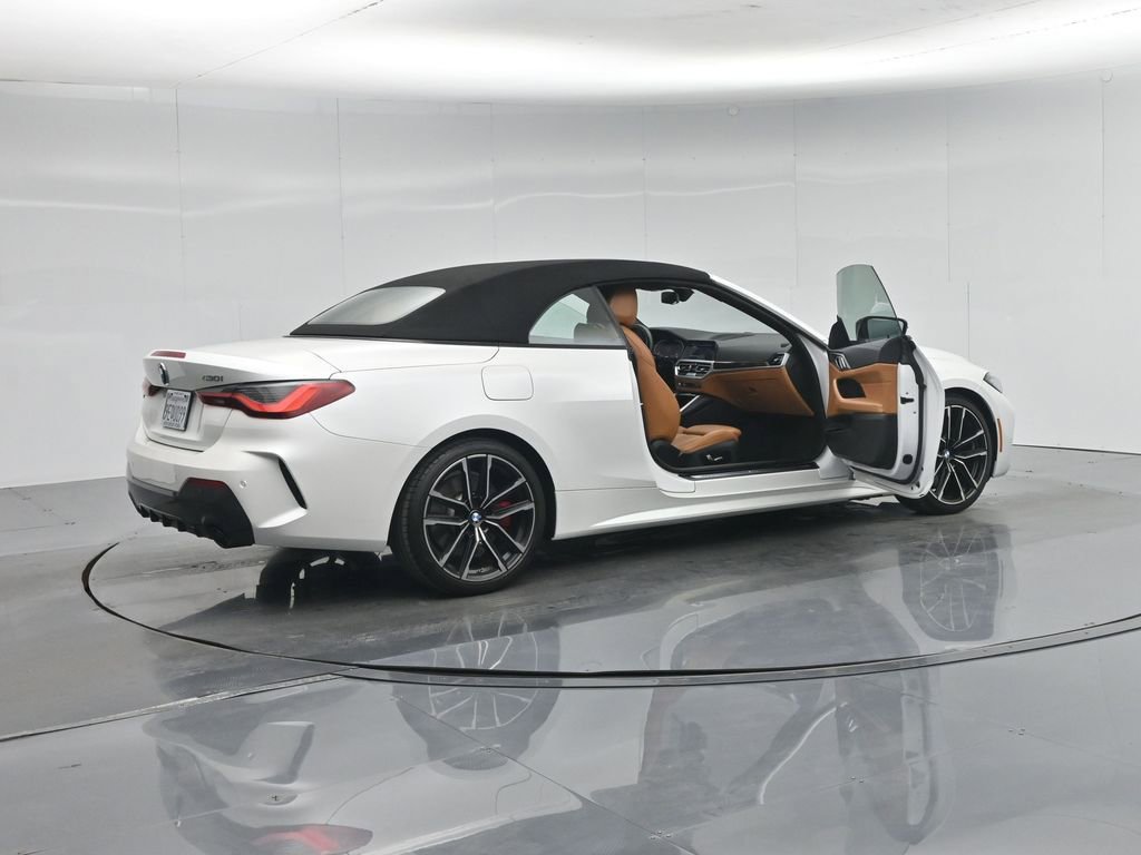 Used 2023 BMW 430i Convertible w/ M Sport Package RWD image 6