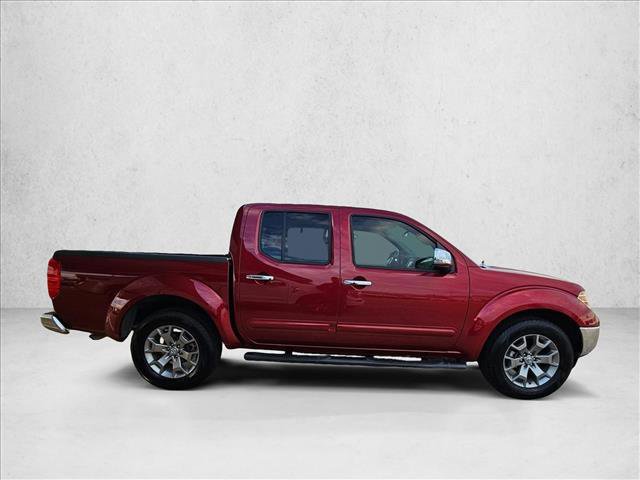 Used 2019 Nissan Frontier SL image 2