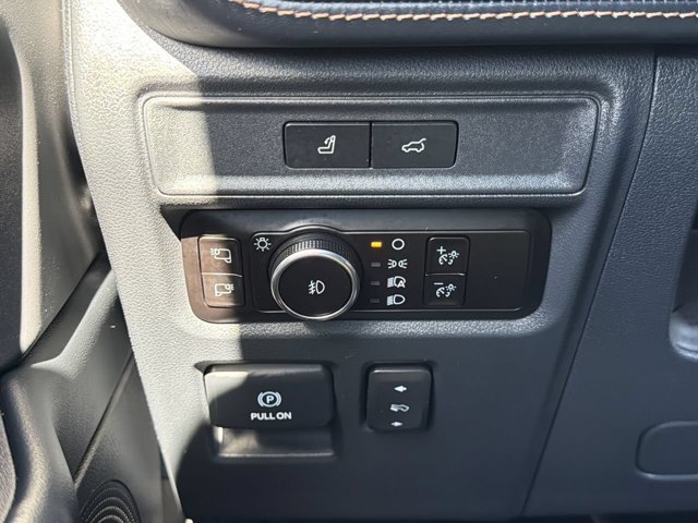 Certified 2023 Ford Expedition Platinum RWD image 30