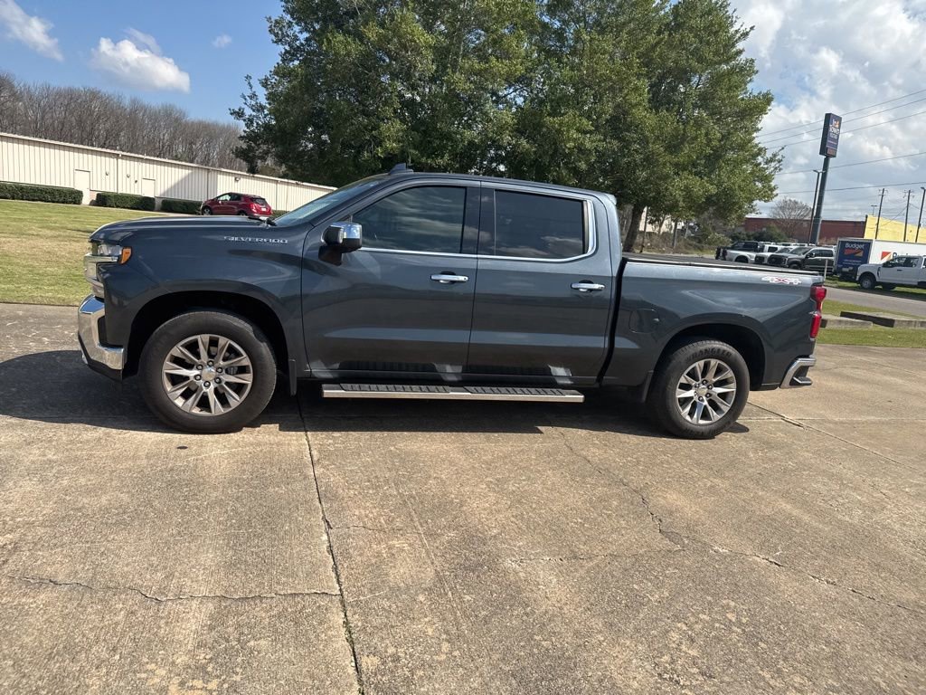 Used 2020 Chevrolet Silverado 1500 LTZ w/ LTZ Premium Package image 24
