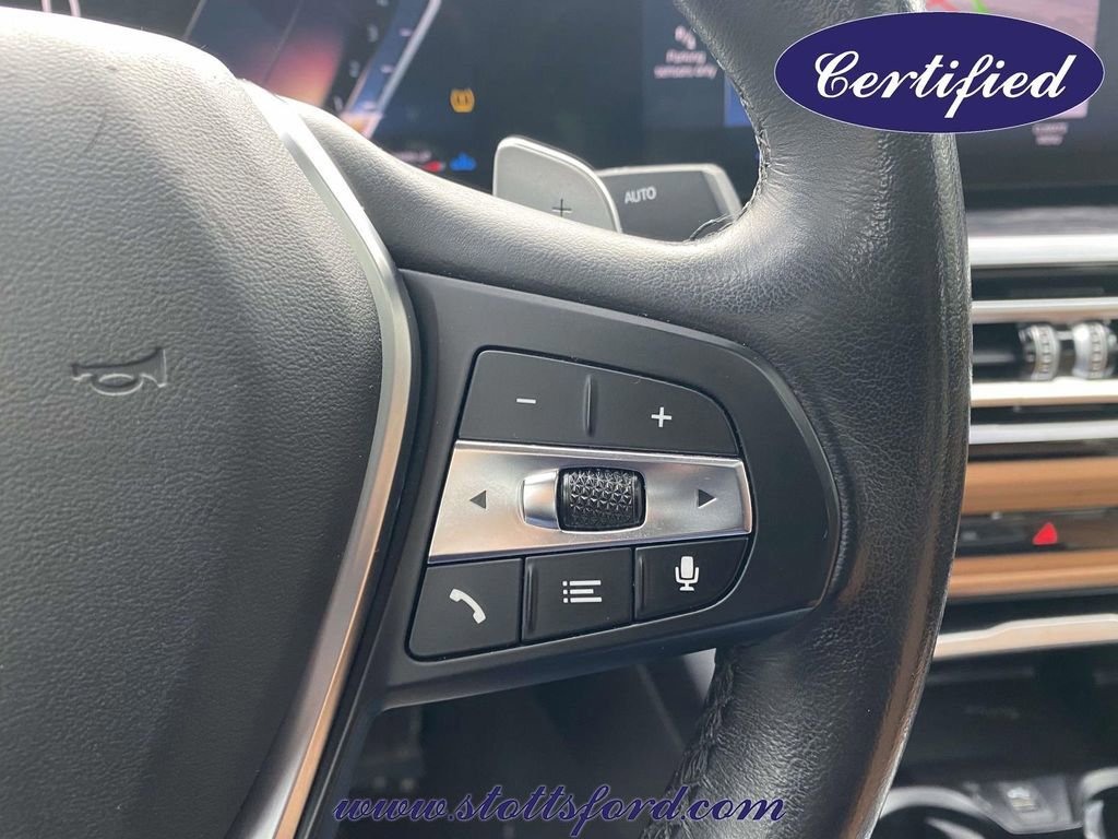 Used 2023 BMW 330i Sedan w/ Premium Package image 23