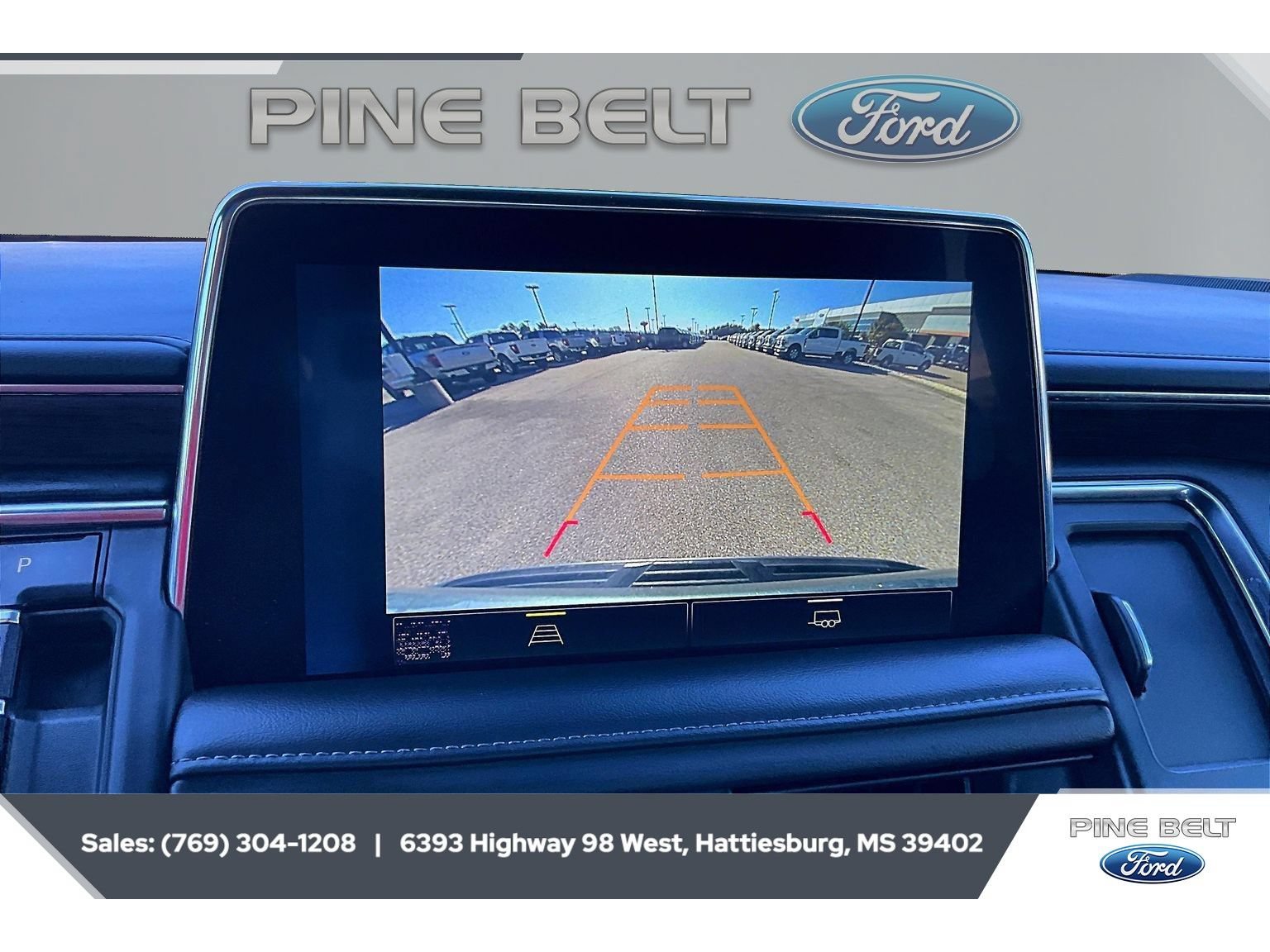 Used 2024 Chevrolet Tahoe LT RWD image 15