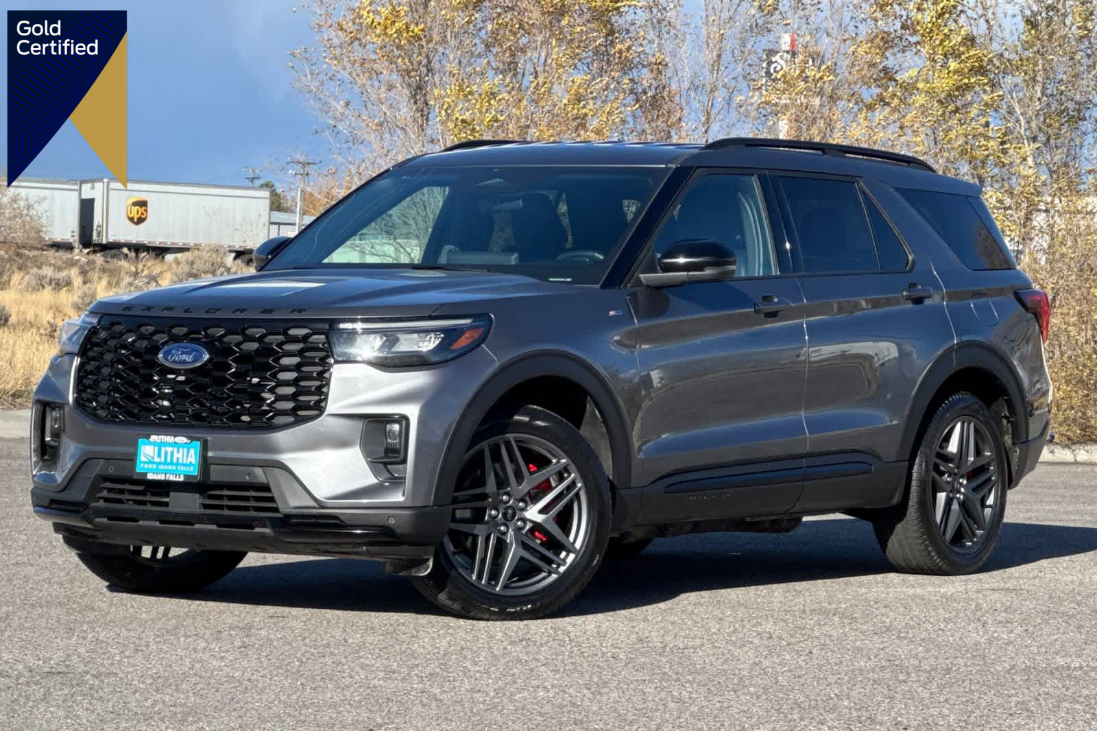 Certified 2025 Ford Explorer ST-Line w/ ST-Line Street Pack image 1