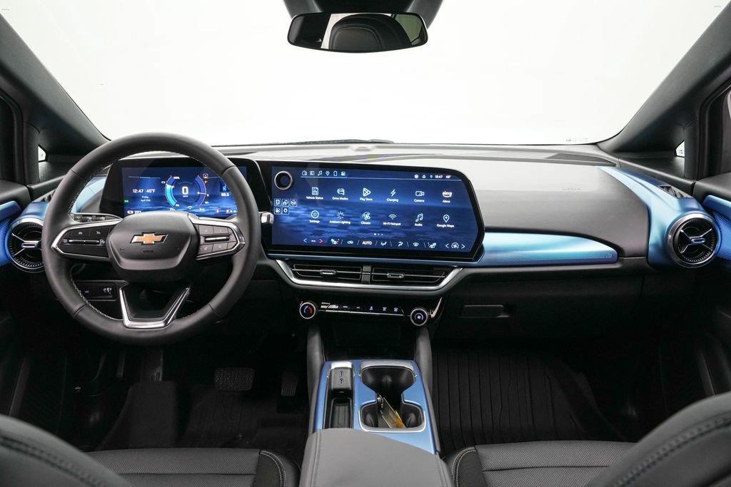 Used 2025 Chevrolet Equinox EV LT w/ Convenience Package image 21