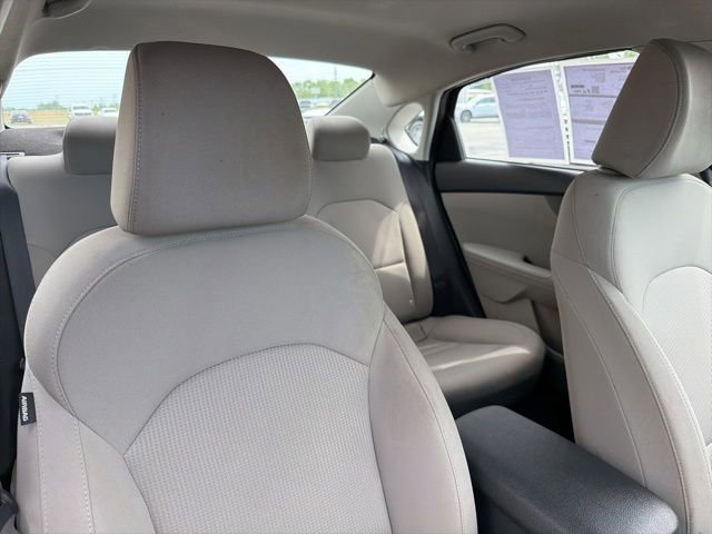 Used 2020 Kia Forte LXS FWD image 23