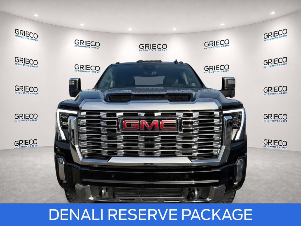 Used 2025 GMC Sierra 2500 Denali w/ Denali Reserve Package AWD/4WD image 2
