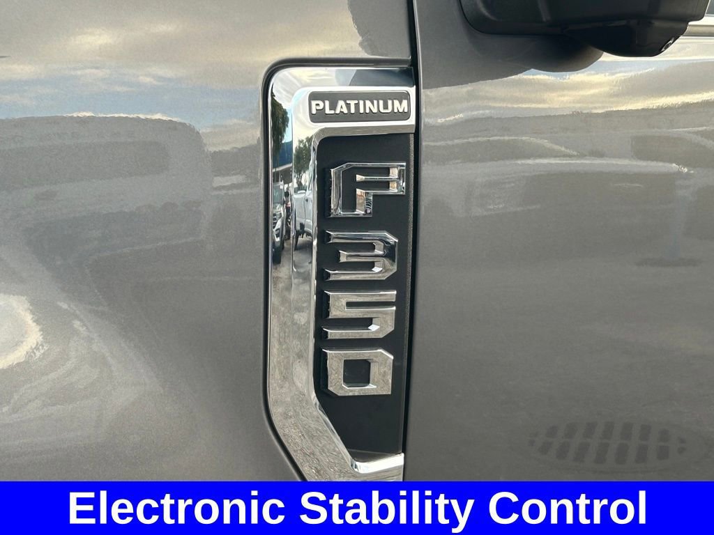 Certified 2022 Ford F350 Platinum image 22