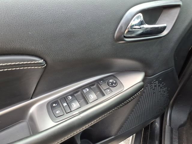 Used 2020 Dodge Journey Crossroad FWD image 22