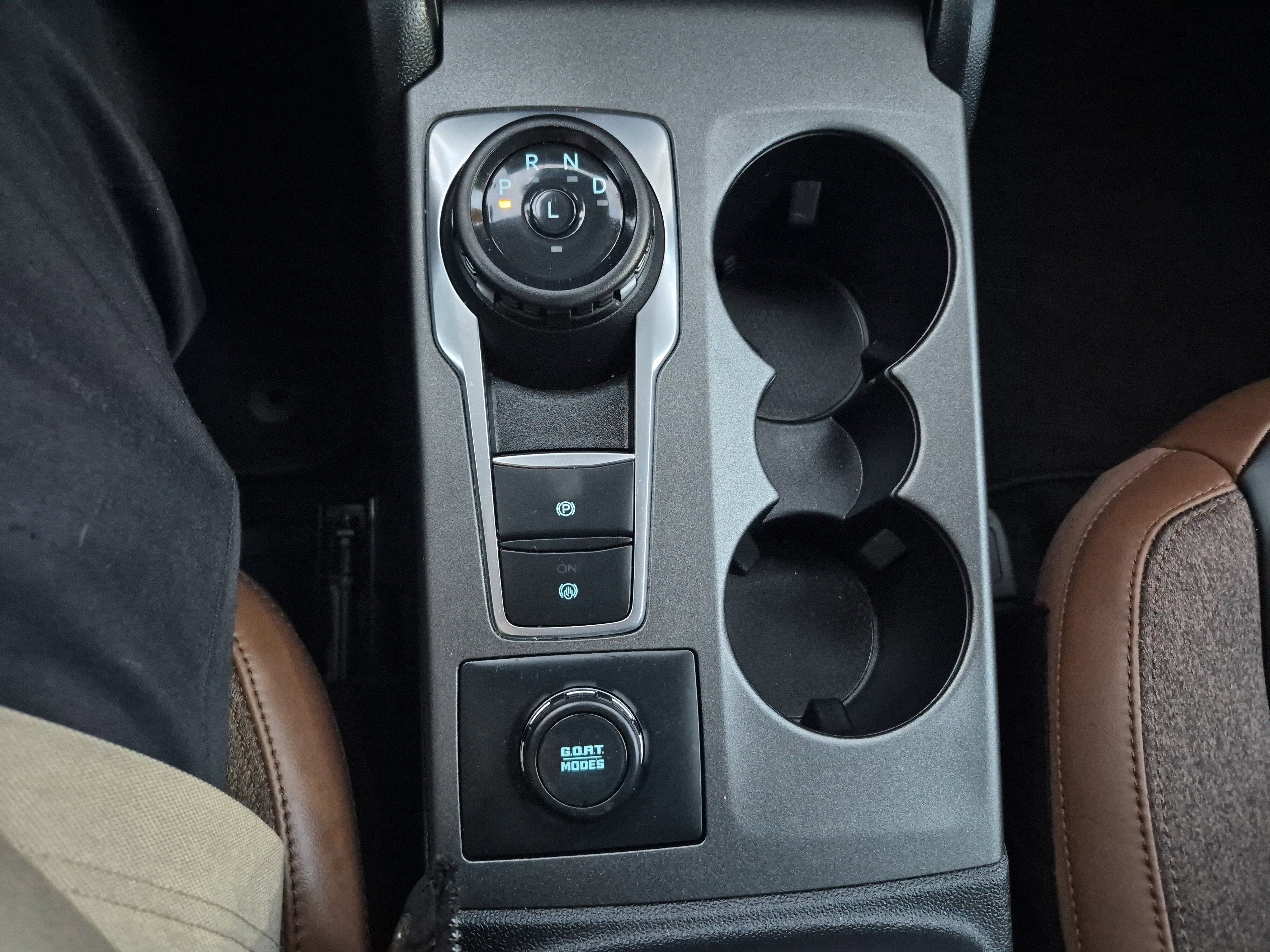 Certified 2025 Ford Bronco Sport Outer Banks w/ Outer Banks Tech Package+ image 31