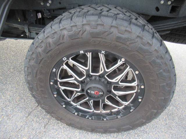 Certified 2025 Ford F350 XL w/ XL Off-Road Package AWD/4WD image 9