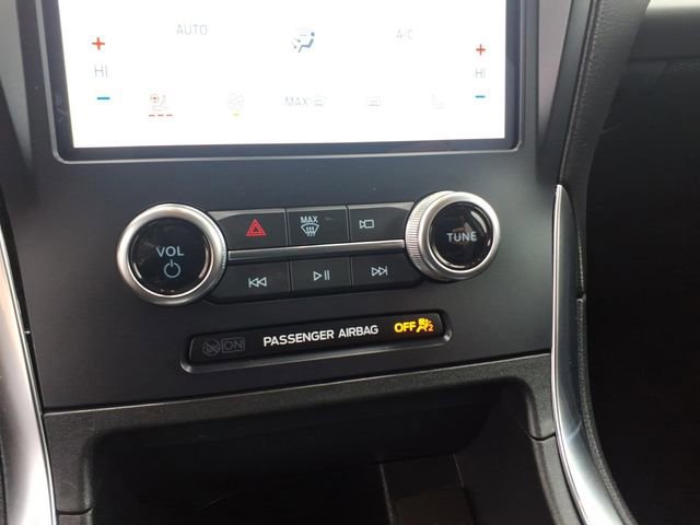 Certified 2024 Ford Edge Titanium image 21