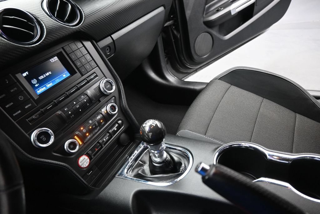 Certified 2017 Ford Mustang Coupe RWD image 16