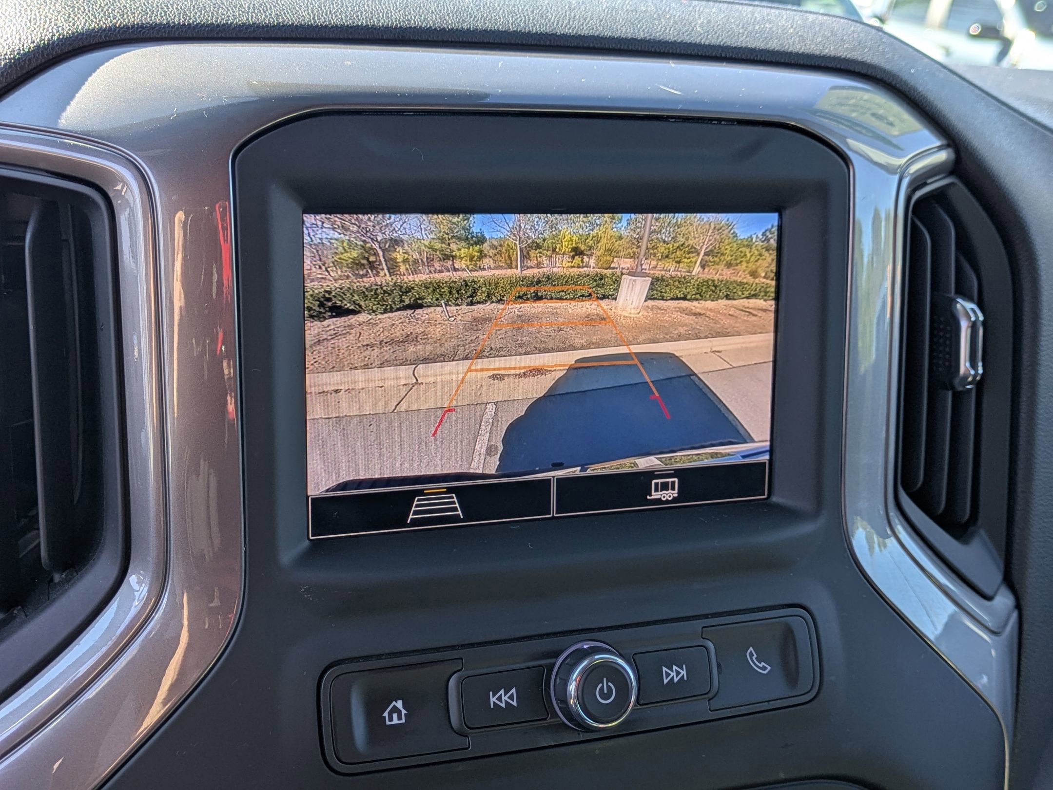 Used 2024 Chevrolet Silverado 1500 Custom image 23