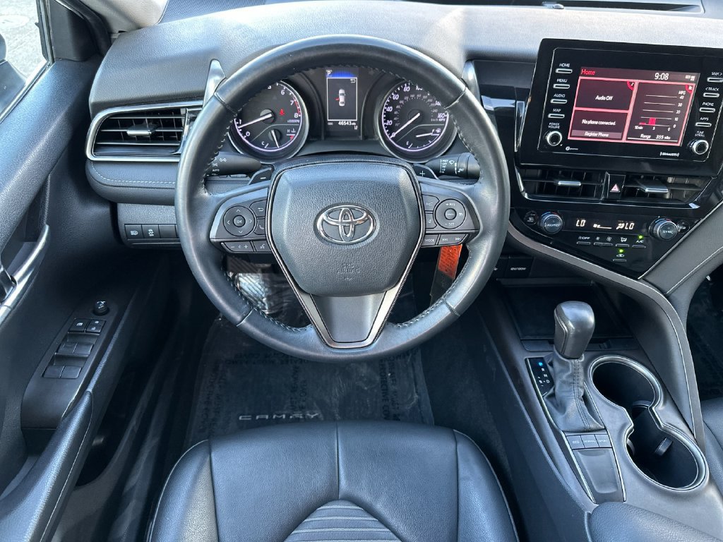 Used 2022 Toyota Camry SE w/ Carpet Mat Package (TMS) FWD image 13
