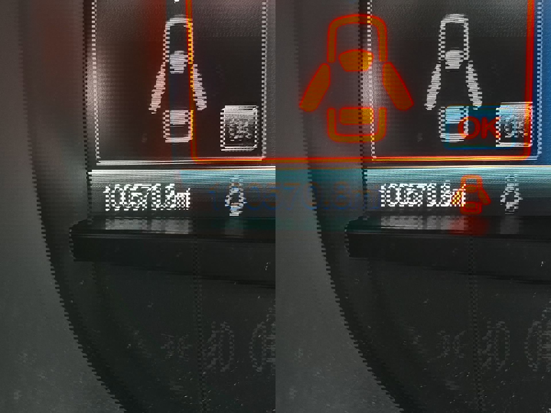 Certified 2018 Ford Edge Titanium w/ Equipment Group 301A FWD image 14