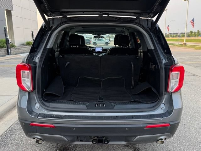 Certified 2023 Ford Explorer XLT w/ Equipment Group 202A AWD/4WD image 38