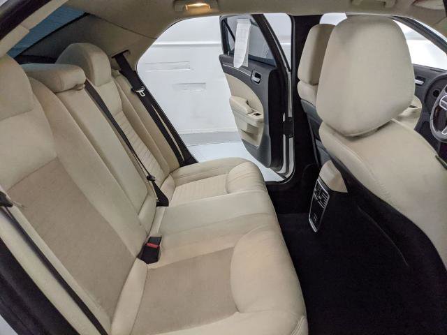 Used 2019 Chrysler 300 Touring w/ Sport Appearance Package RWD image 20