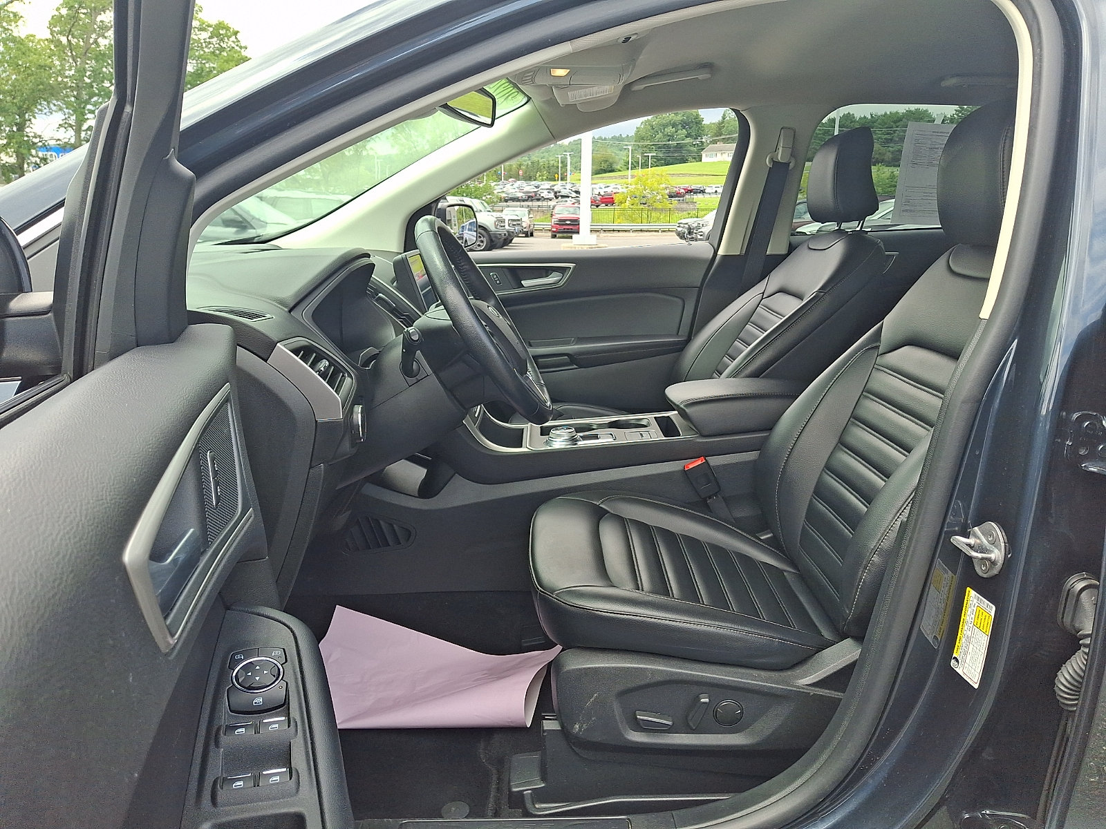 Certified 2024 Ford Edge SEL w/ Convenience Package AWD/4WD image 14