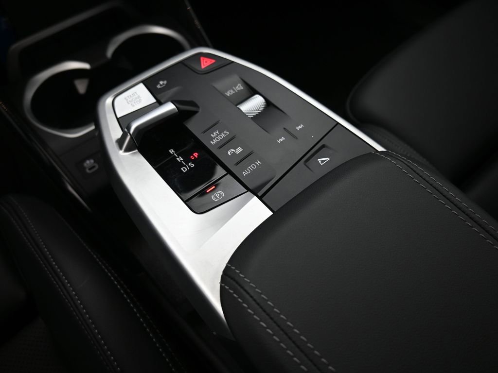 Used 2025 BMW X1 xDrive28i w/ M Sport Package image 30