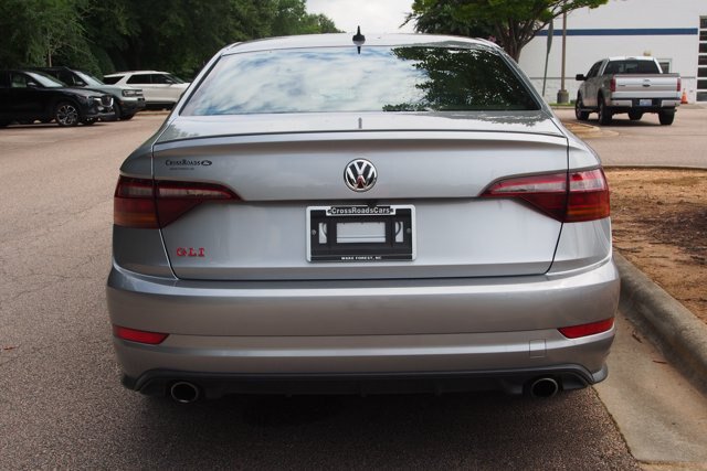 Used 2019 Volkswagen Jetta GLI FWD image 6