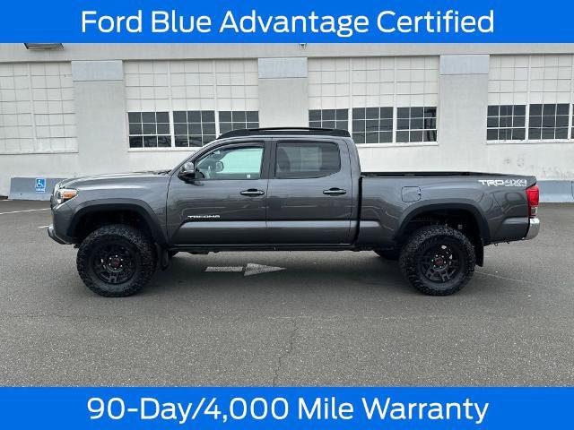 Used 2017 Toyota Tacoma TRD Off-Road w/ Tow Package image 3