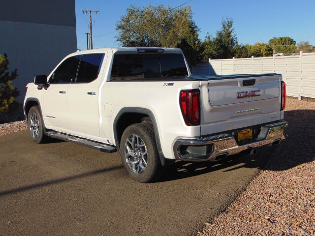 Used 2024 GMC Sierra 1500 SLT AWD/4WD image 4