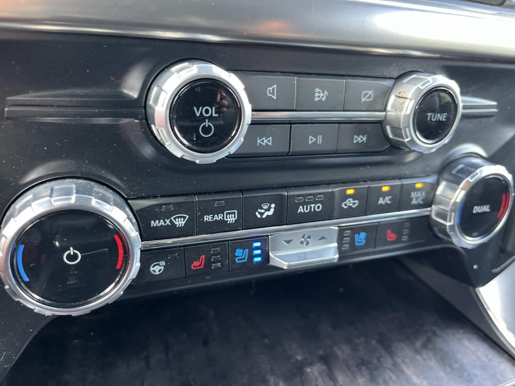 Certified 2023 Ford F150 Lariat w/ Equipment Group 502A High AWD/4WD image 37