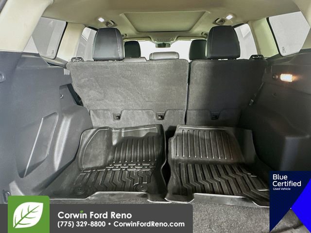 Certified 2019 Ford Escape SEL FWD image 28