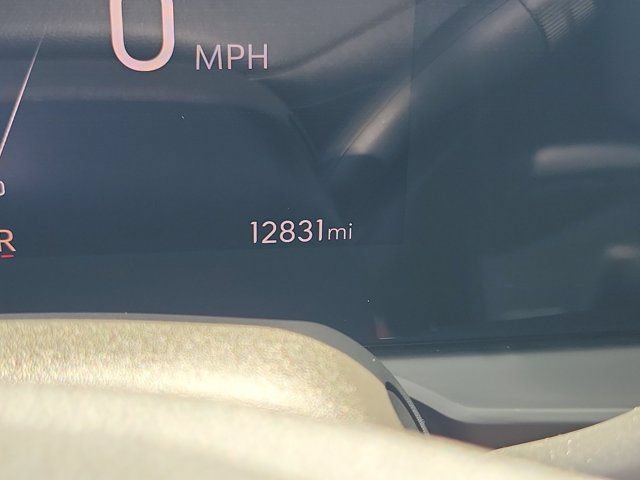 Used 2025 Buick Envista Preferred w/ Convenience I Package FWD image 30