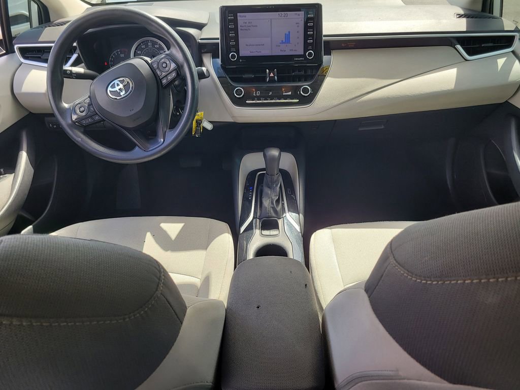 Used 2021 Toyota Corolla LE FWD image 12