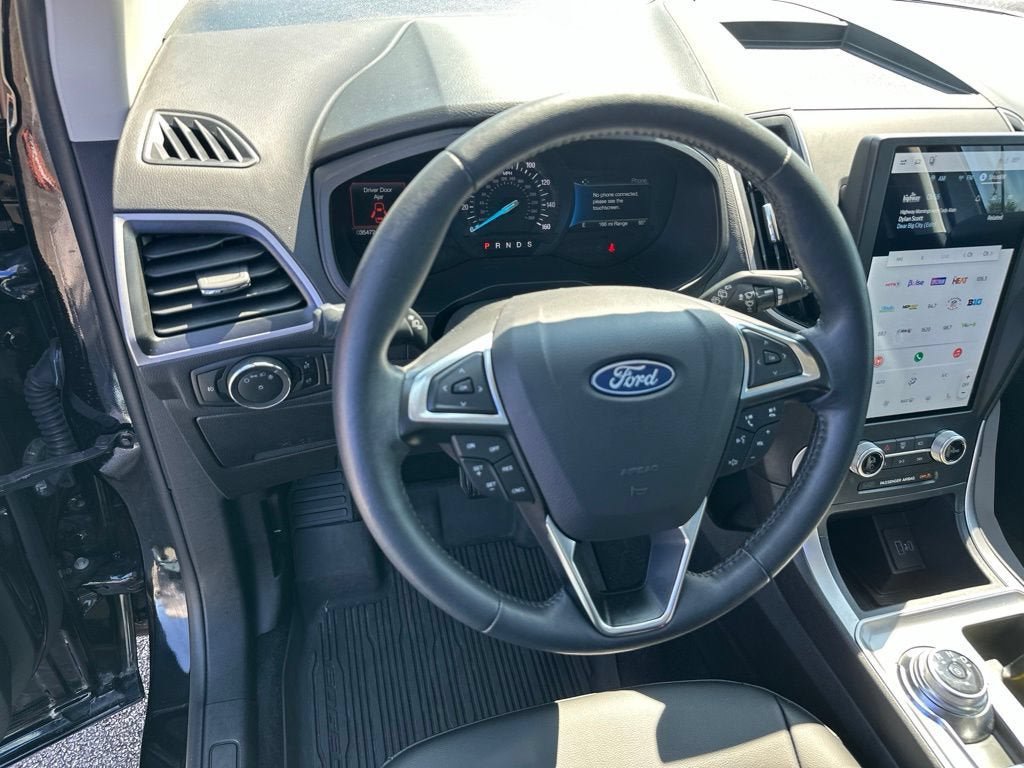 Certified 2024 Ford Edge SEL w/ Convenience Package AWD/4WD image 15