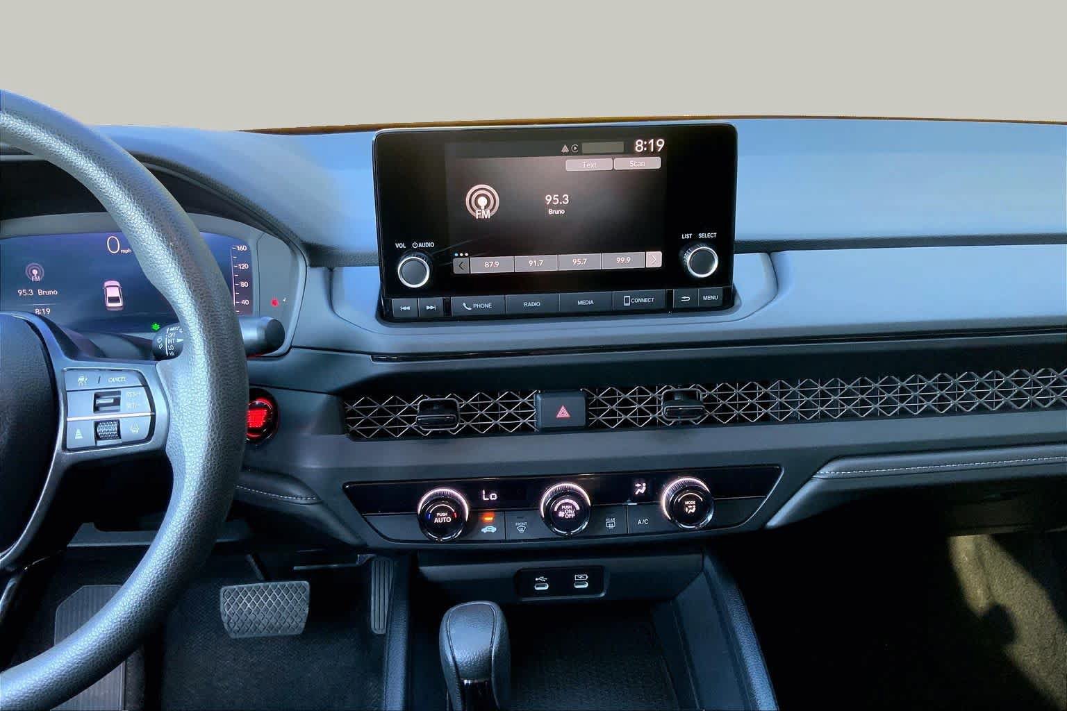 Used 2025 Honda Accord LX image 6