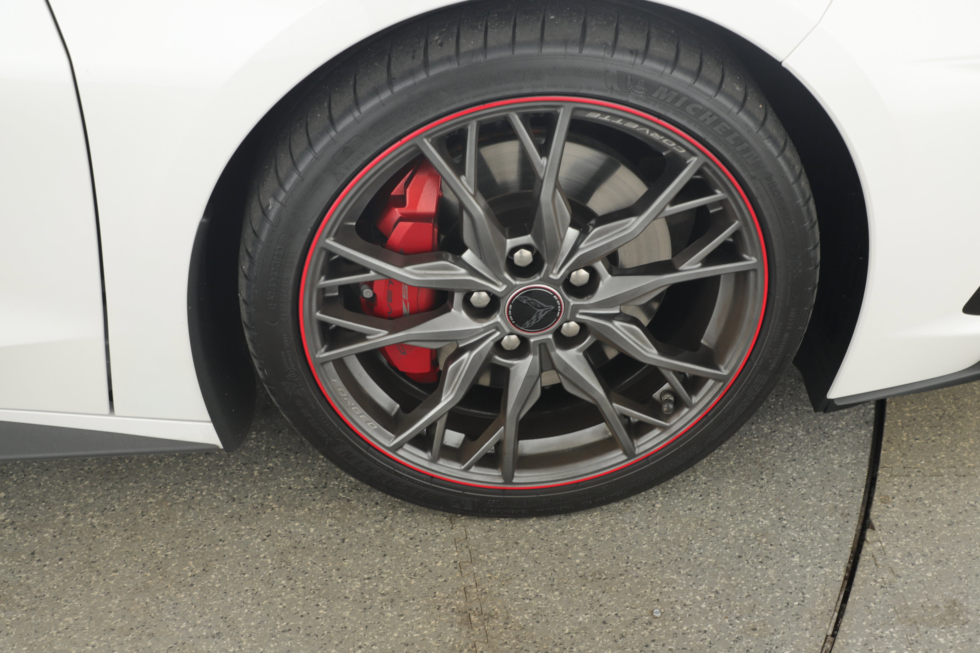 Used 2023 Chevrolet Corvette Stingray Premium Conv w/ Z51 Performance Package image 2